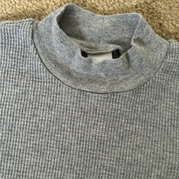 TNA cropped grey long sleeve - Picture 9 of 14